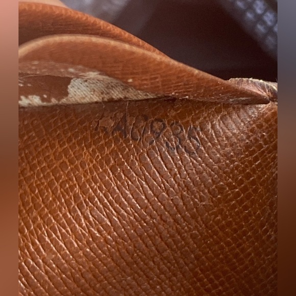 Louis Vuitton Monogram Tresor Vintage Wallet - Picture 8 of 16